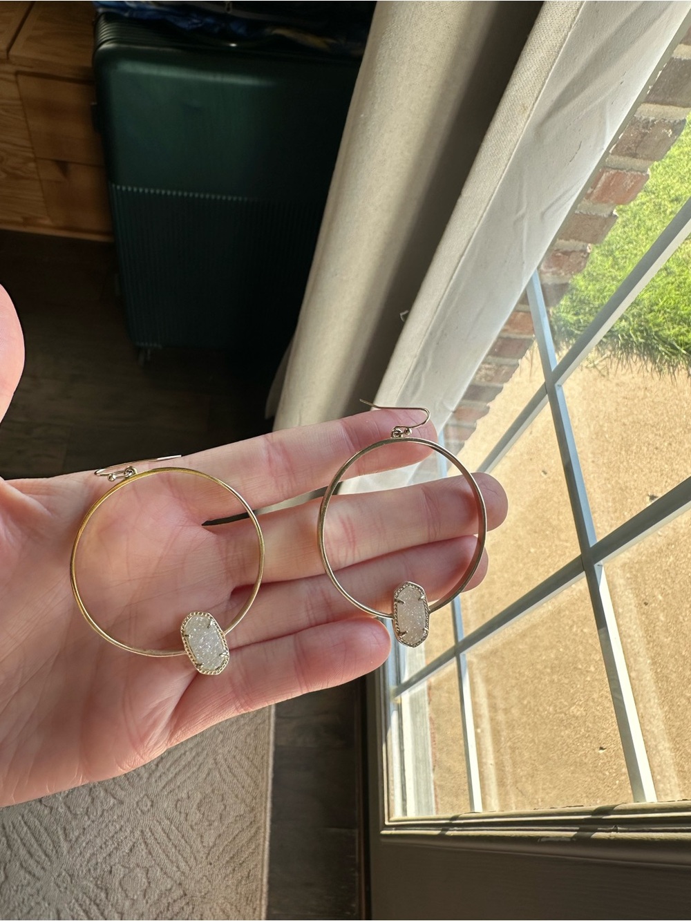 Kendra Scott Gold Hopped Earings